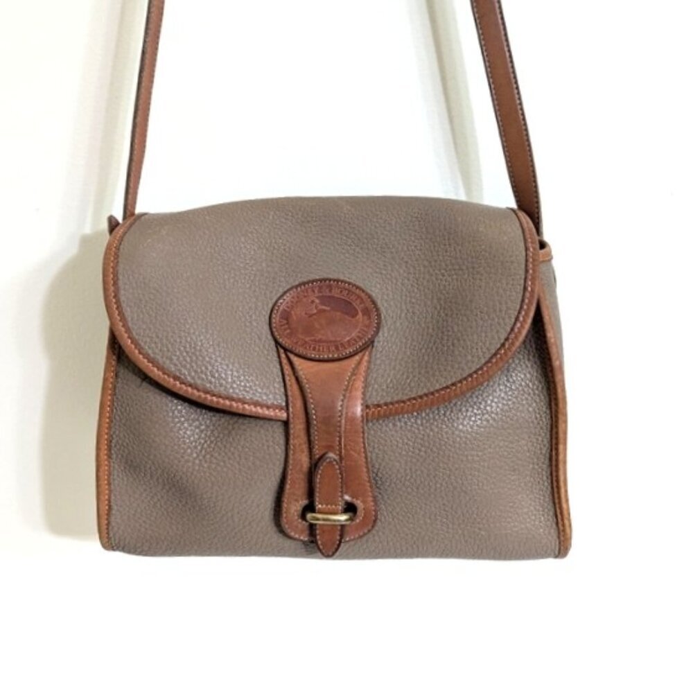 Vintage Dooney & Bourke All Weather Leather Essex Bag 10"x8"x4 1/4"